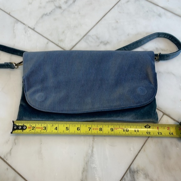 NWOT Anthropologie dark gray blue velvety soft fold over purse adjustable strap - Picture 9 of 9